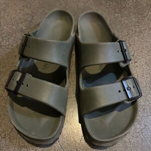 Rubber Aerothotics Sandals